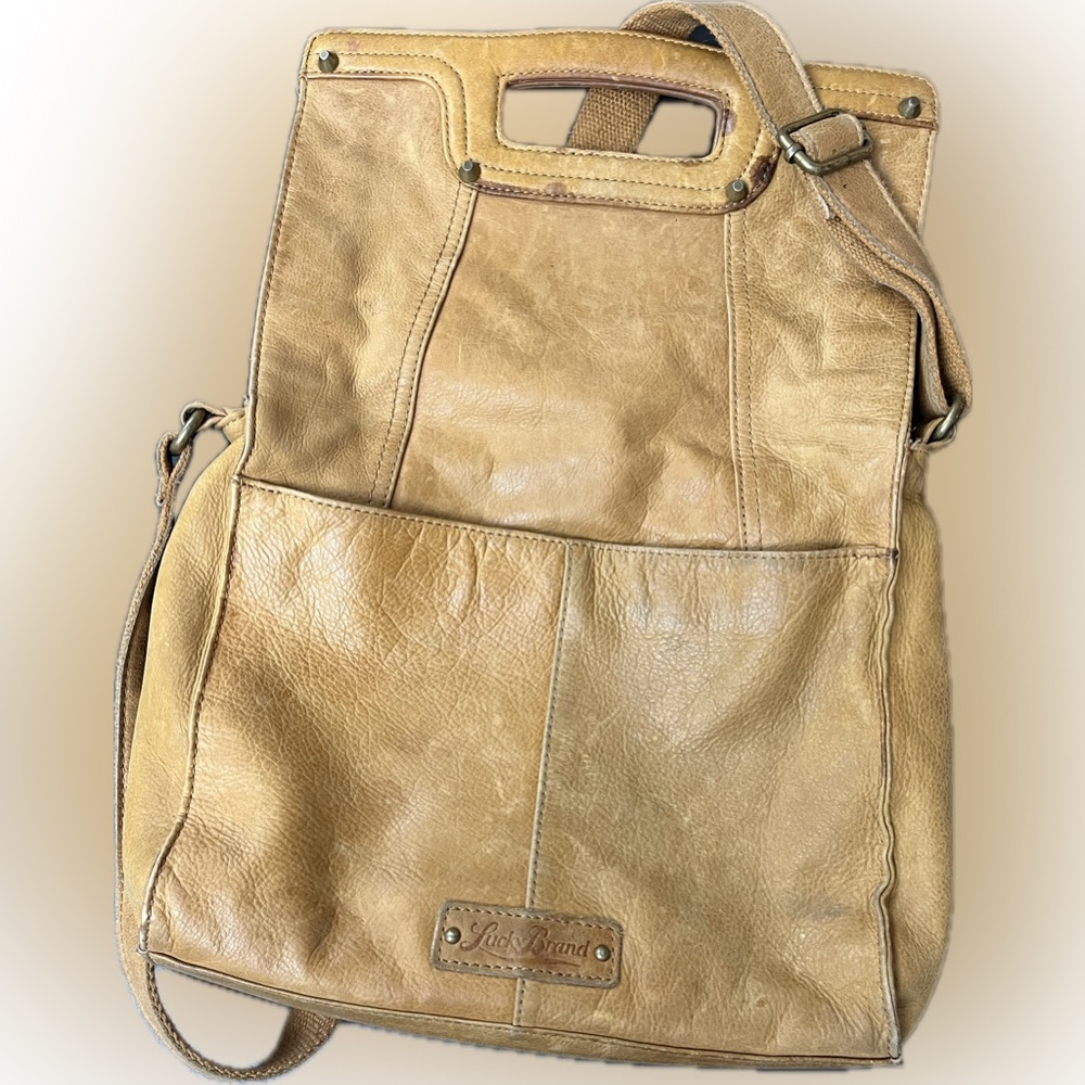 Vintage LUCKY BRAND leather magnetic close multi wear crossbody retired bag - Picture 2 of 16